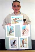 Realiza antiterrorista cubano dibujos sobre aves end&eacute;micas cubanas