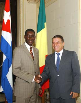 Ejemplar cooperaci&oacute;n entre Mali y Cuba